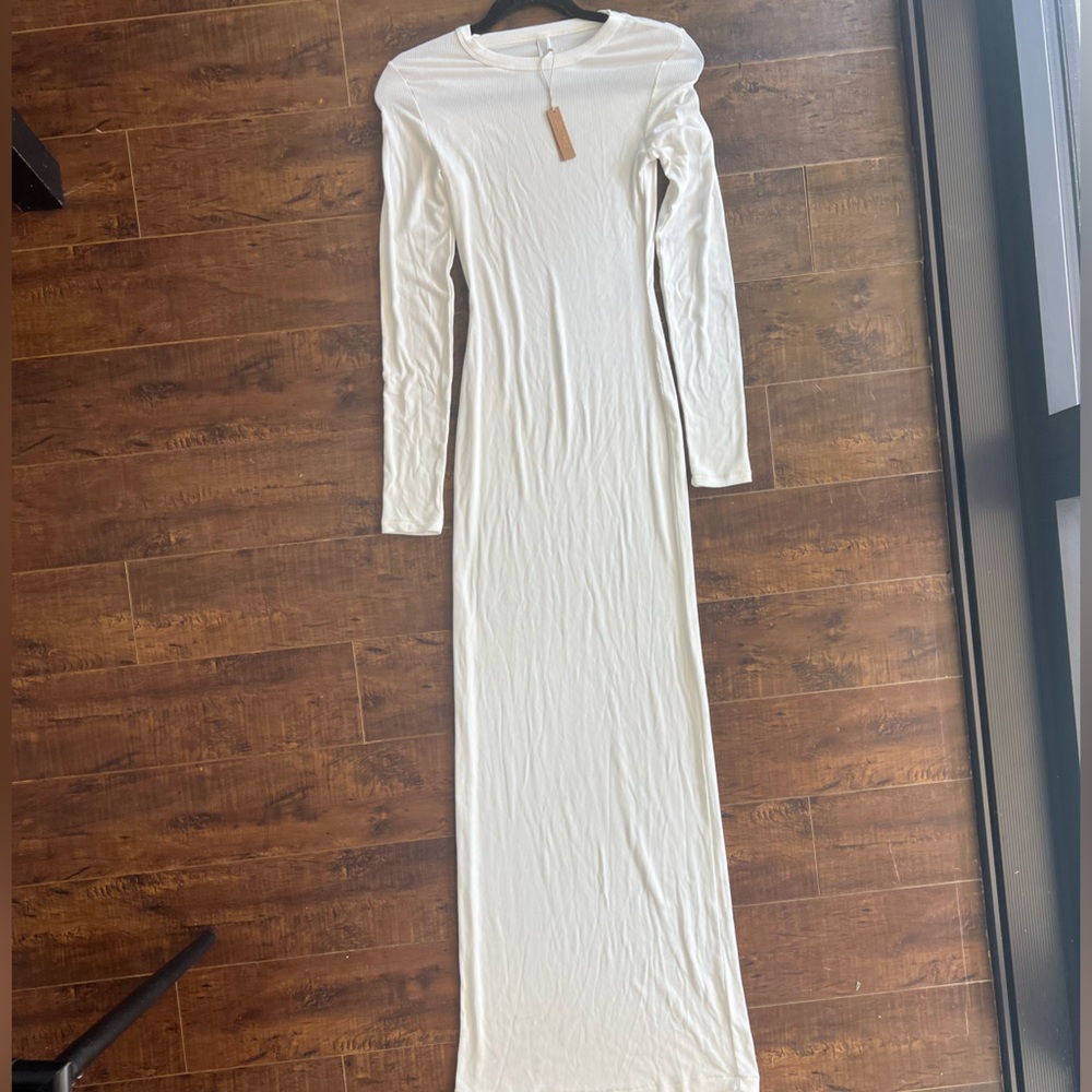 SKIMS new White Ribbed Long Sleeve Dress